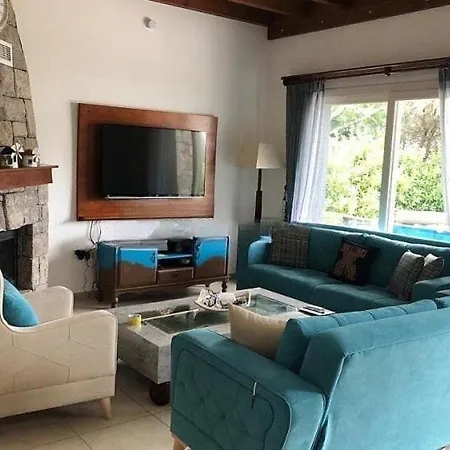 Villa Geris, Tosun Mehmet Вилла *